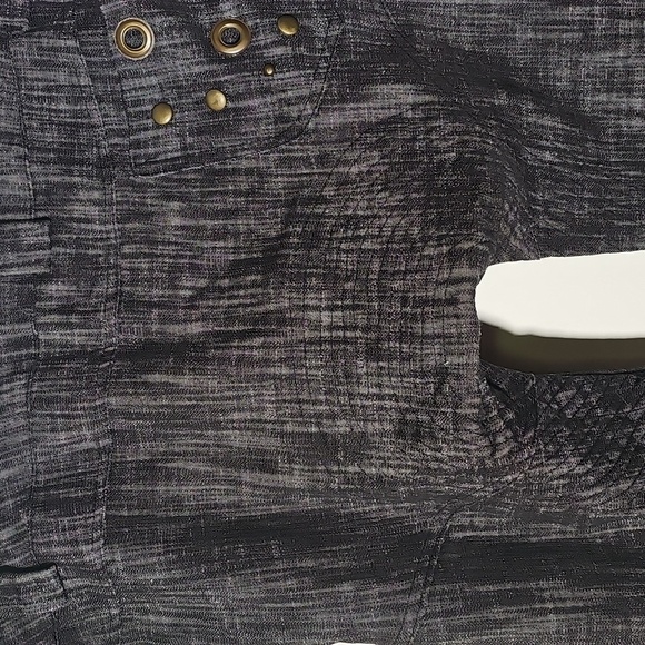 Gray Wide-Leg Pants. By GO-GO. Side Zipper And Buttons. Waist Flat Measurment 37 - Picture 6 of 8